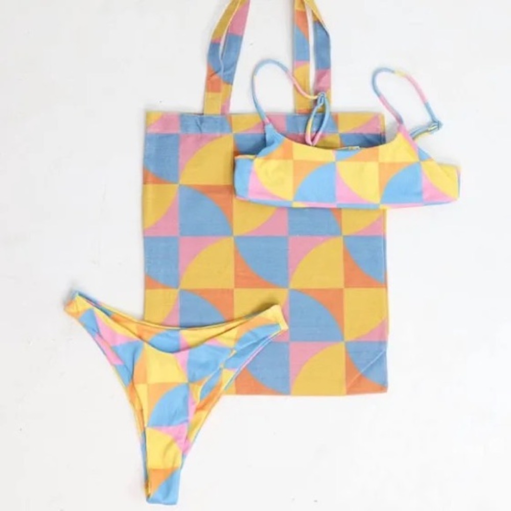 Aurelle St. Tropez Bikini Set NWT!!!!